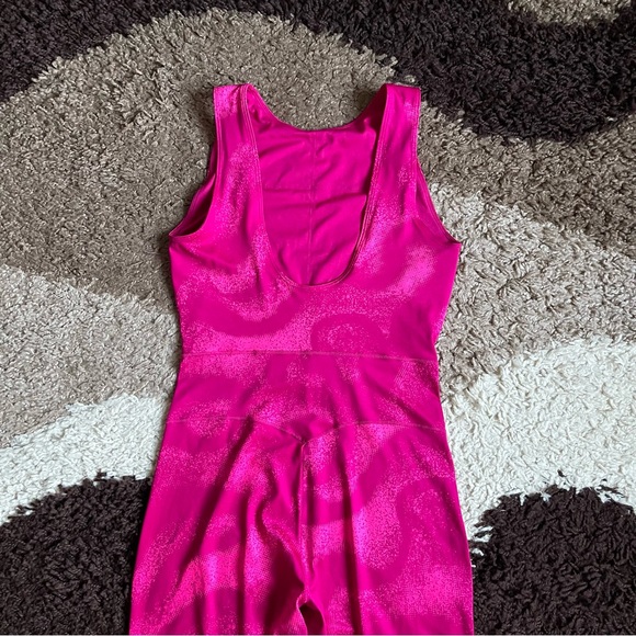 Gymshark GS Power Full Length All In One Sz S In Magenta Pink Print - Picture 7 of 10